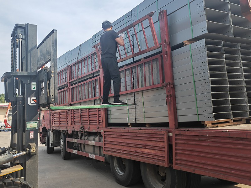 發(fā)貨現(xiàn)場(chǎng)